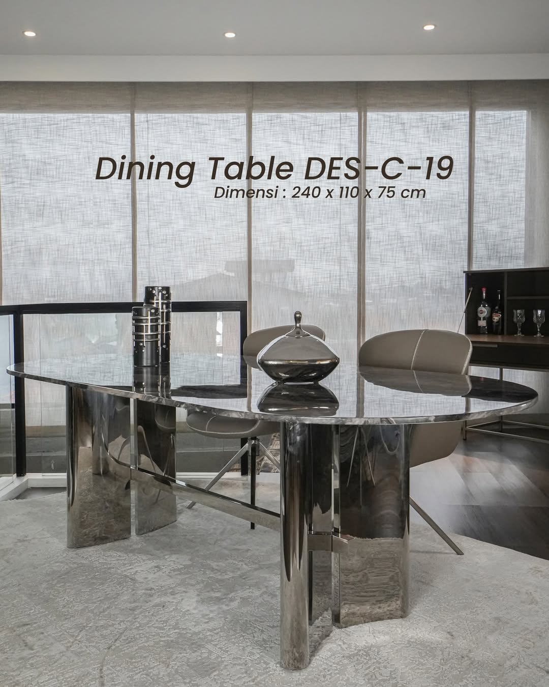 Dining room detail