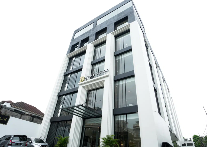 Showroom-PintuAir-1